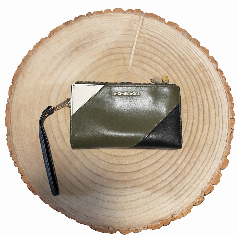 Michael Kors Two-Tone Olive and Blk/Wht Wristlet